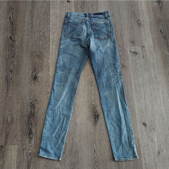 Rock & Republic Berlin Distressed Mid Rise Skinny Jeans Size 6 - Picture 3 of 8